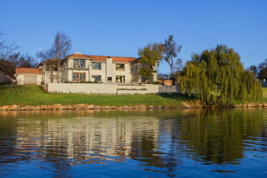 Rus & Vrede On Vaal Hotel Parys Exterior photo